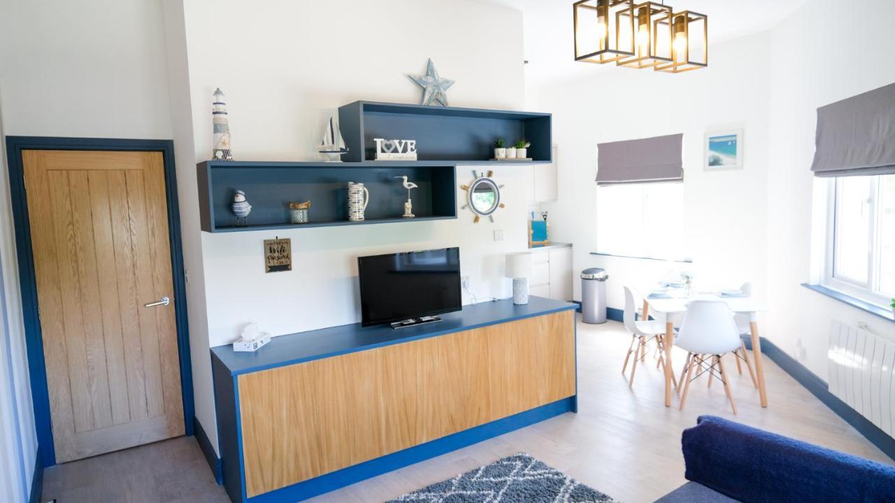 Intimate Entire Flat 9-Min Walk To Boscombe Beach 伯恩茅斯 外观 照片