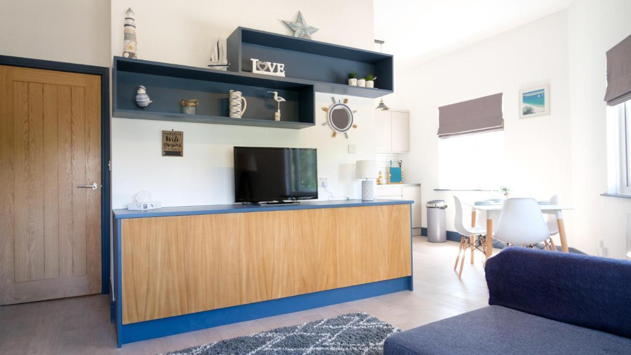 Intimate Entire Flat 9-Min Walk To Boscombe Beach 伯恩茅斯 外观 照片